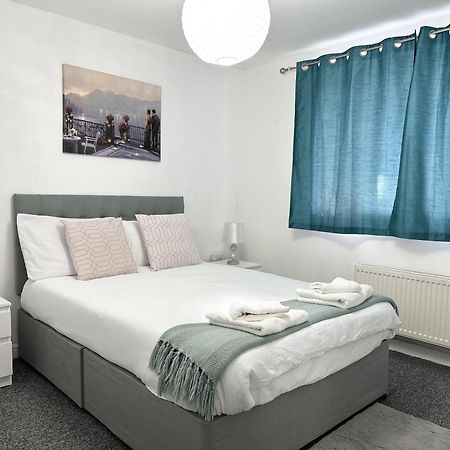 Clover Apartments Hadleigh  Eksteriør billede